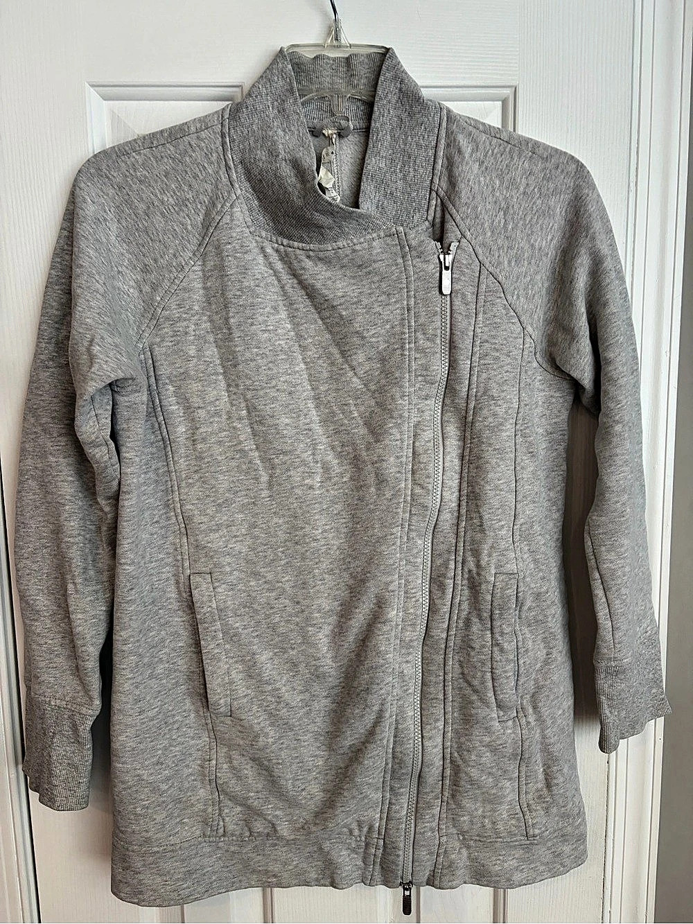 Lululemon Back to It Jacket Gray Size 6 - Picture 3 of 8